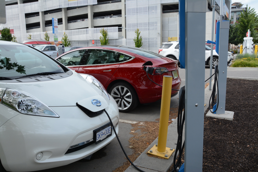 Electric vehicles charging in Kelowna
