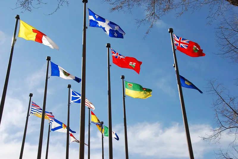 Flags of Canada's provinces and territories